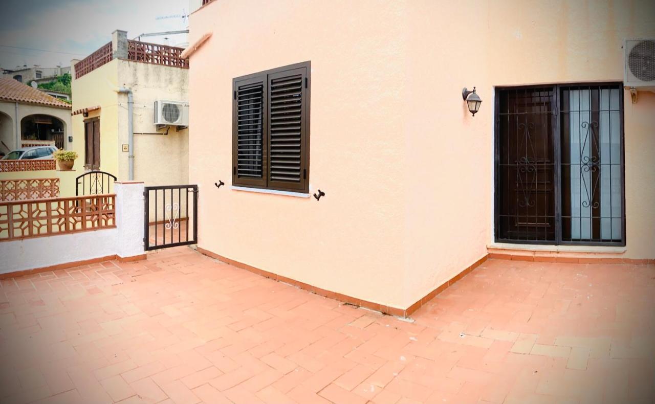 El Niu De La Berta Apartment Bellcaire d'Emporda Exterior photo
